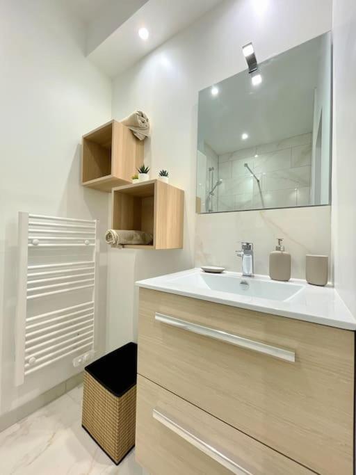 Hyper Centre Appartement Cosy Wifi Rodez Exterior photo